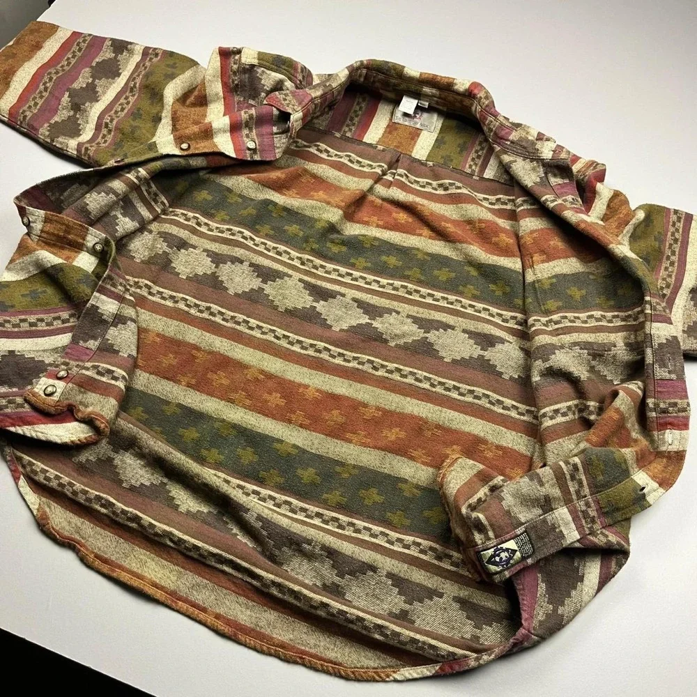 VTG The Territory Ahead Button Down Mens XXL Multi Southwestern Flannel Shirt